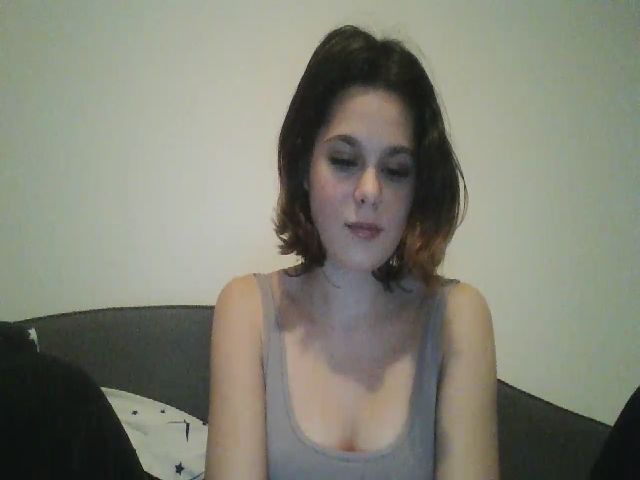 Live sex webcam photo for AriahKiss #271568234