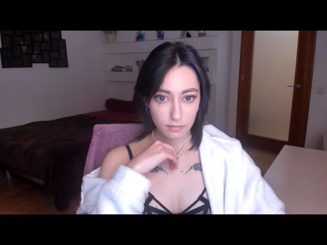 Live sex webcam photo for JaneKravis #271568459