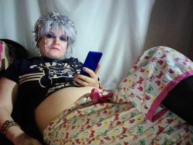 Live sex webcam photo for kolitoo #271582357