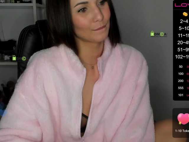 Live sex webcam photo for --Darina-- #271577485