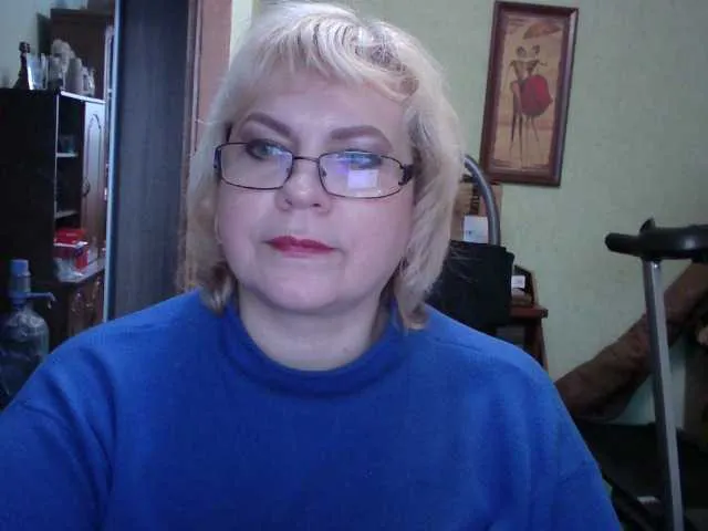 Live sex webcam photo for LOLA88888 #271578231