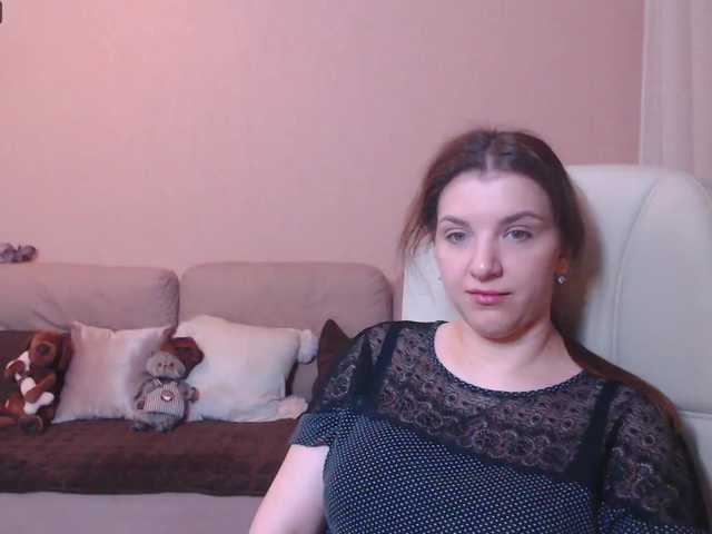 Live sex webcam photo for RennaHart #271574331