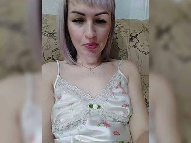 Live sex webcam photo for Anjela2011 #271574159