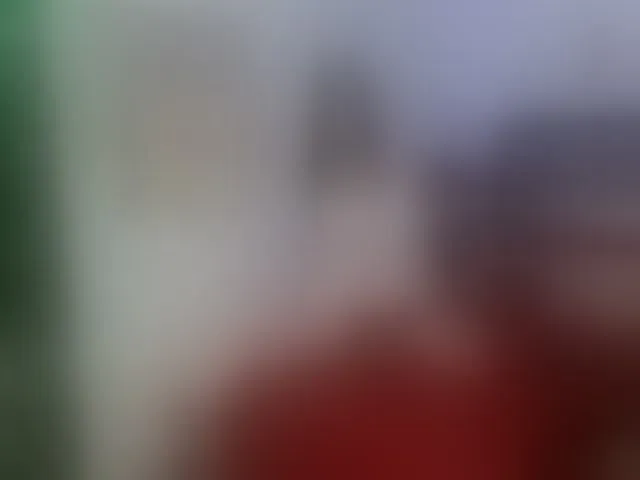 Live sex webcam photo for CarlyWild #271574988