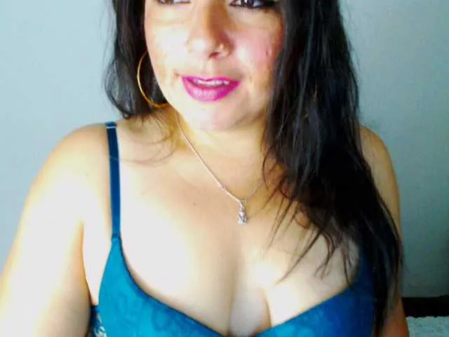 Live sex webcam photo for jimenacolinss #271570960