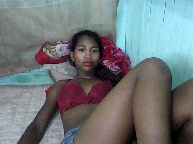 Live sex webcam photo for my-love10 #271571204