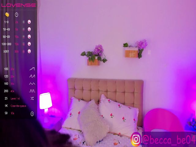 Live sex webcam photo for Becca_be #271573201