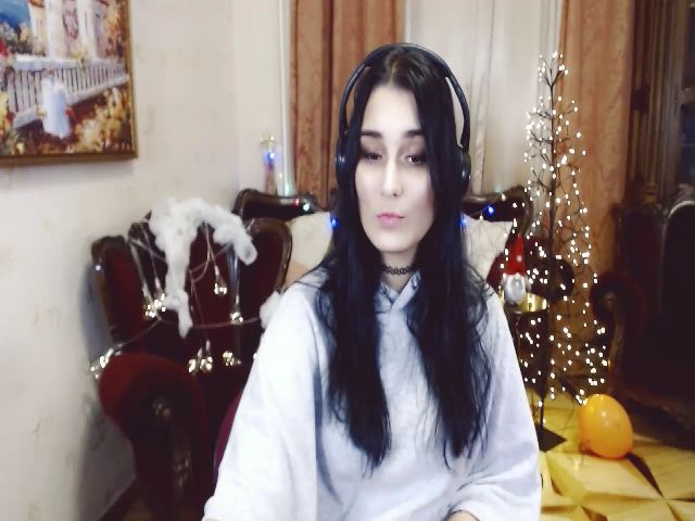Live sex webcam photo for GraceLuv #271581286