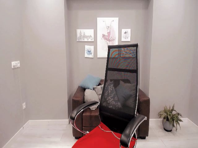 Live sex webcam photo for Lovely_della #271581120