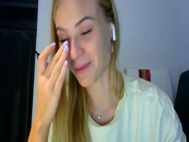 Live sex webcam photo for bridetobe #271571612