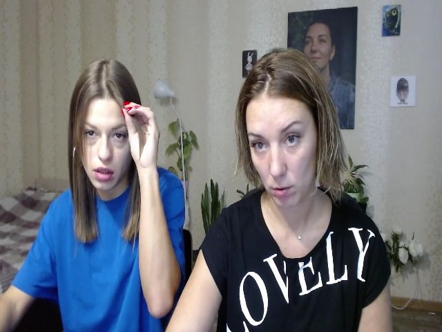 Live sex webcam photo for Emi_lywild #271573755
