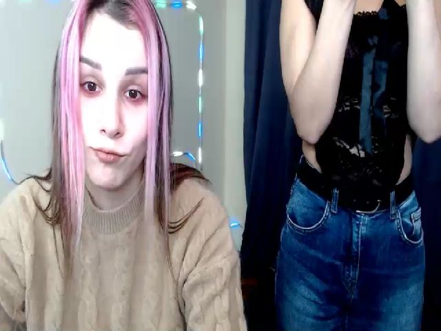 Live sex webcam photo for PolliMilk #271575988