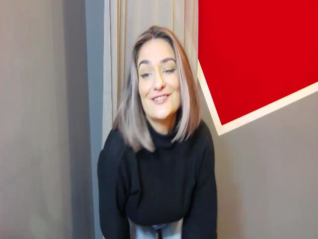 Live sex webcam photo for SecretAmber #271579356