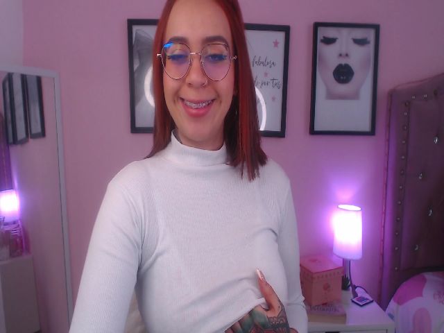 Live sex webcam photo for SamPuckett #271584696