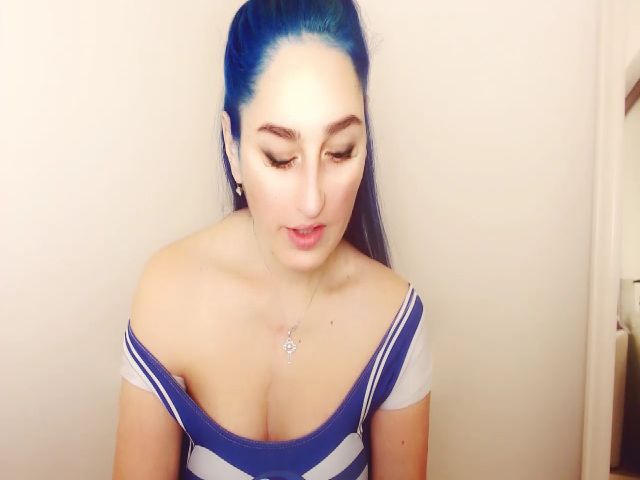 Live sex webcam photo for wetkittycum #271584353