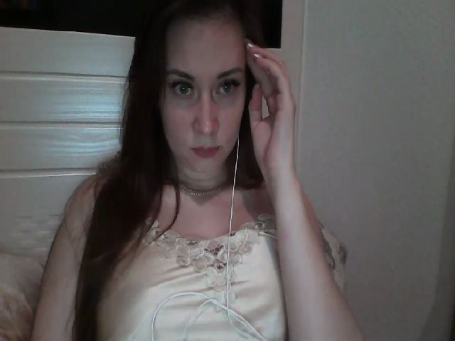 Live sex webcam photo for brunetteMia23 #271583855