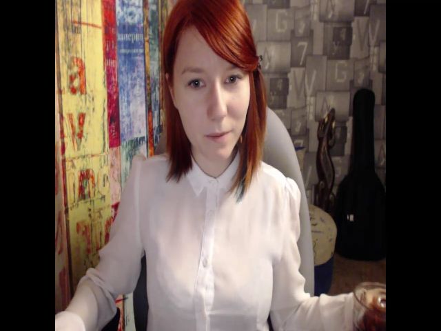 Live sex webcam photo for NikiFoks18 #271572992