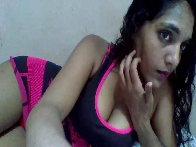 Live sex webcam photo for IndianvixxenX #271584623