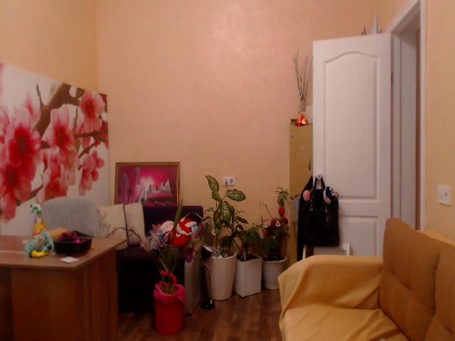 Live sex webcam photo for LiliaCrania #271571663