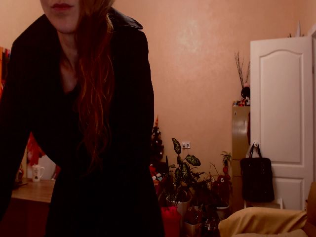 Live sex webcam photo for LiliaCrania #271575345