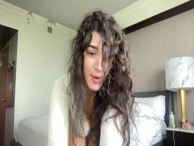 Live sex webcam photo for Itsivyblue #271580237