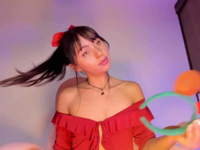 Live sex webcam photo for CoralineRyan #271571361