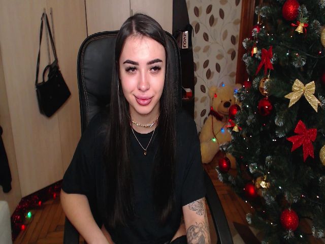 Live sex webcam photo for HotHumbleFox #271573747