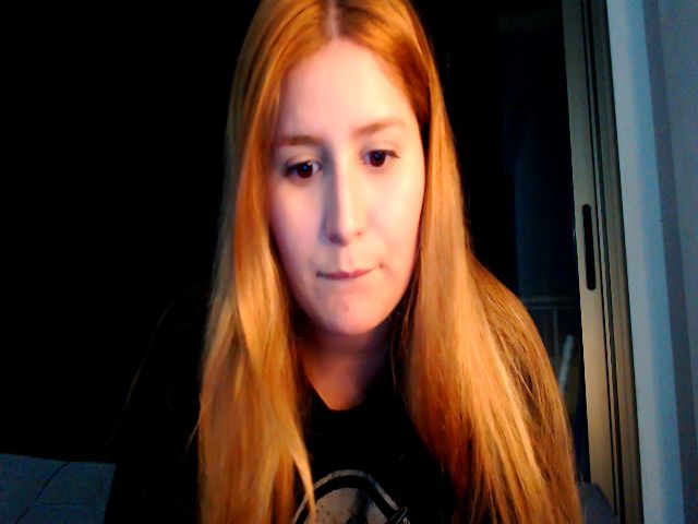 Live sex webcam photo for LissaWhitly #271571643