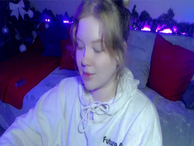 Live sex webcam photo for Mia_Sunn #271584902