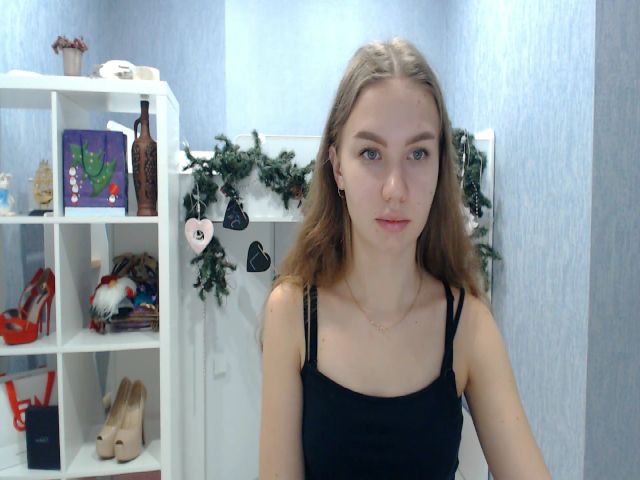 Live sex webcam photo for KatrinNovak #271572927