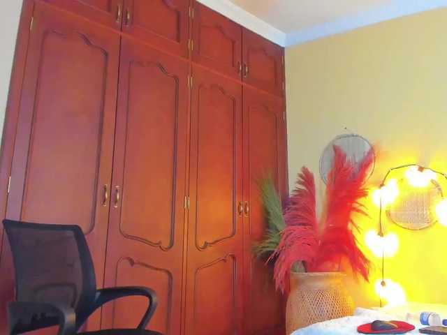 Live sex webcam photo for Girl-Lovers-- #271582665