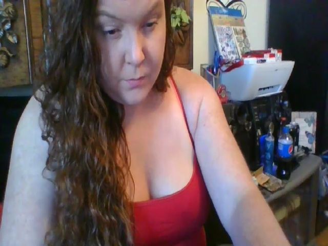 Live sex webcam photo for Redheadlove1_ #271584174