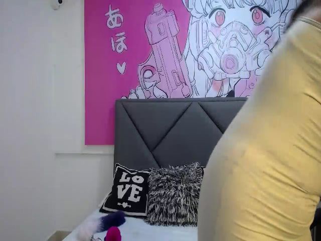 Live sex webcam photo for Camila_xx #271584479