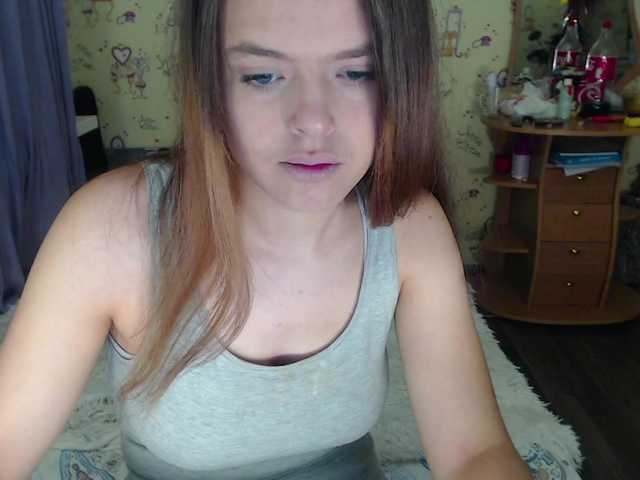 Live sex webcam photo for cutepussy770 #271575301