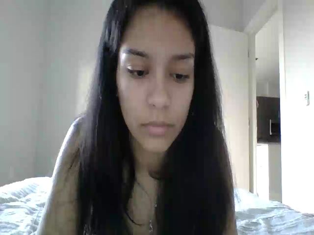 Live sex webcam photo for Adrianaxo1 #271584617