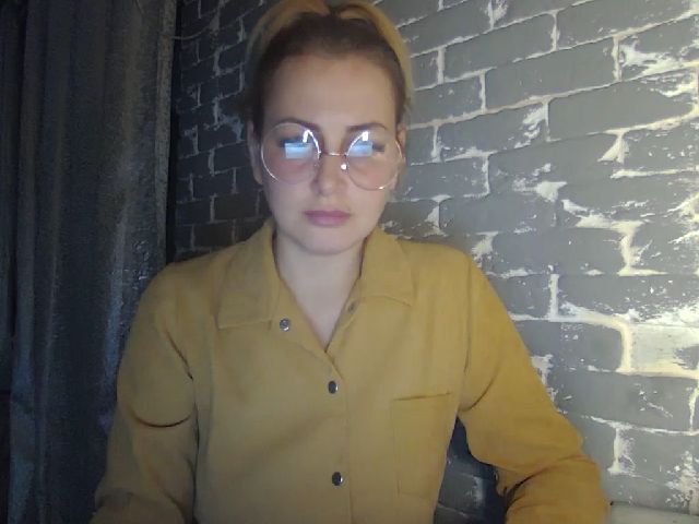 Live sex webcam photo for Liagray #271584329