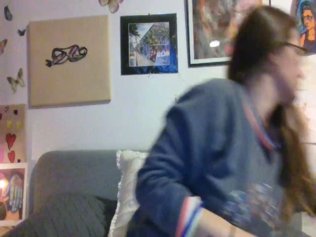 Live sex webcam photo for WetAsl4u #271575922