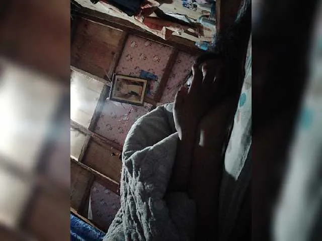 Live sex webcam photo for Brianazzz-1 #271582253