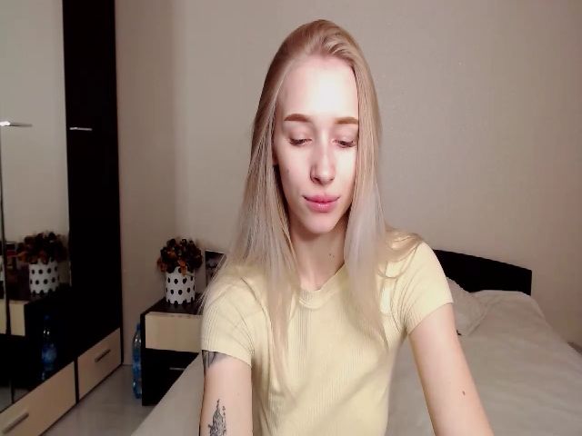 Live sex webcam photo for Stereo_Blondi #271578805