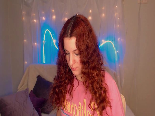 Live sex webcam photo for AlexaBennett #271577043