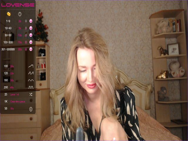 Live sex webcam photo for LilliHaynes #271582042