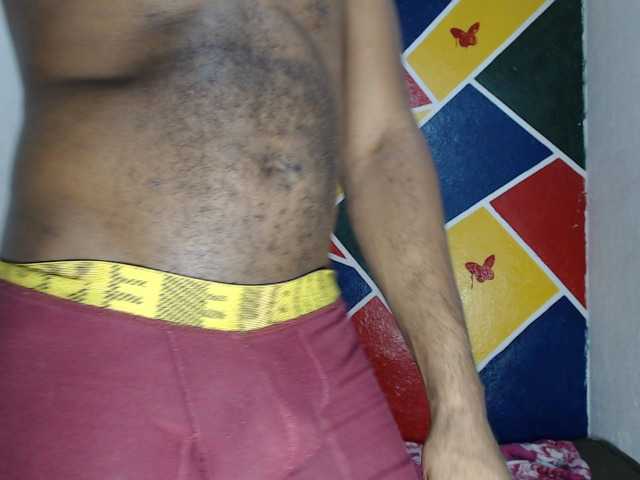 Live sex webcam photo for MonikHotParty #271570275