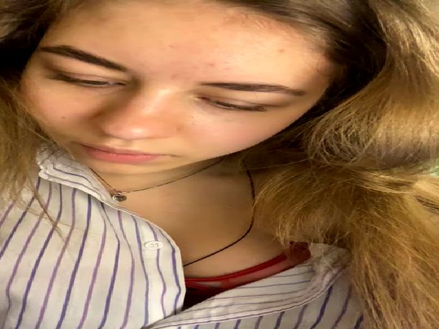 Live sex webcam photo for Dancelady18 #271576363