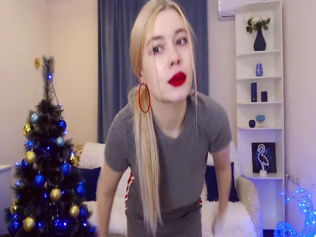 Live sex webcam photo for CutieCasper #271577132