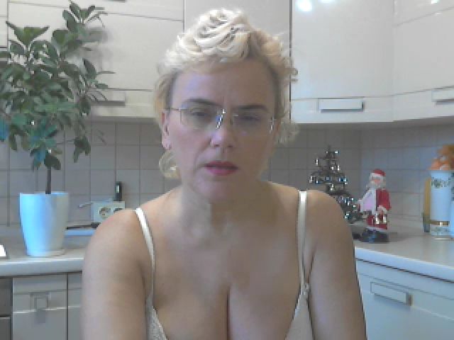 Live sex webcam photo for runa8 #271576787