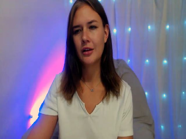 Live sex webcam photo for Rosie_F #271580351