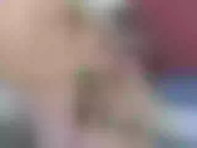 Live sex webcam photo for RobertAsley #271573980