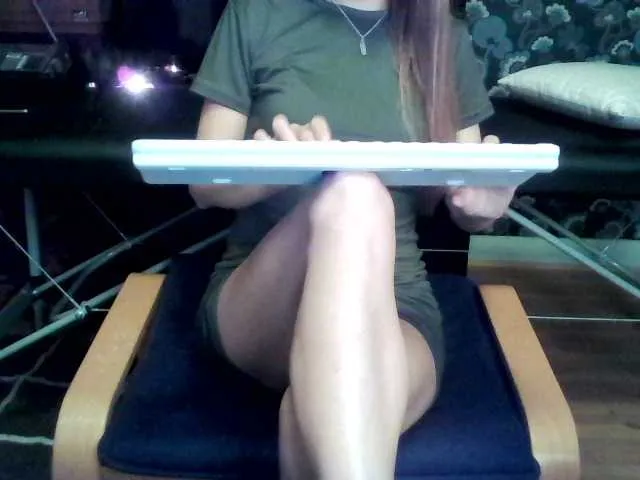 Live sex webcam photo for YourMariya #271591122