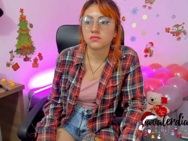 Live sex webcam photo for Diamond-Valer #271598964