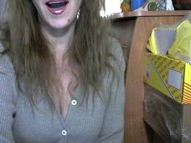 Live sex webcam photo for Sonya48 #271594501